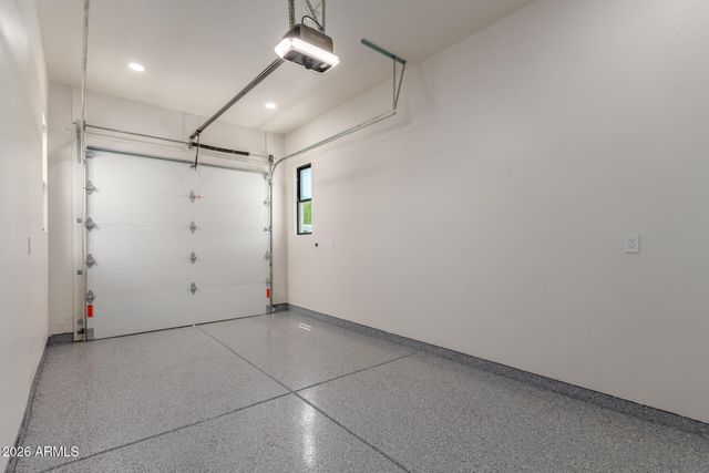 3014 E AVALON Drive, Phoenix, AZ 85016