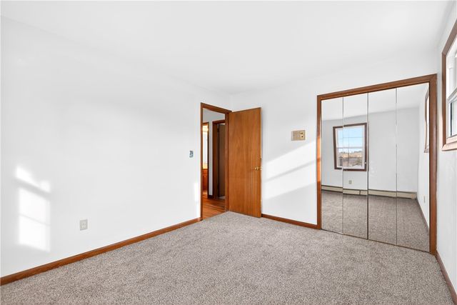 193 Oak Hill Dr, South Strabane, PA 15301