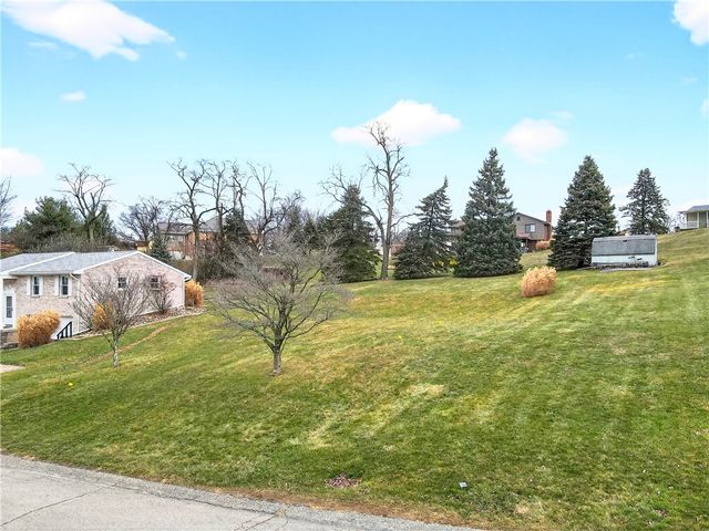 193 Oak Hill Dr, South Strabane, PA 15301