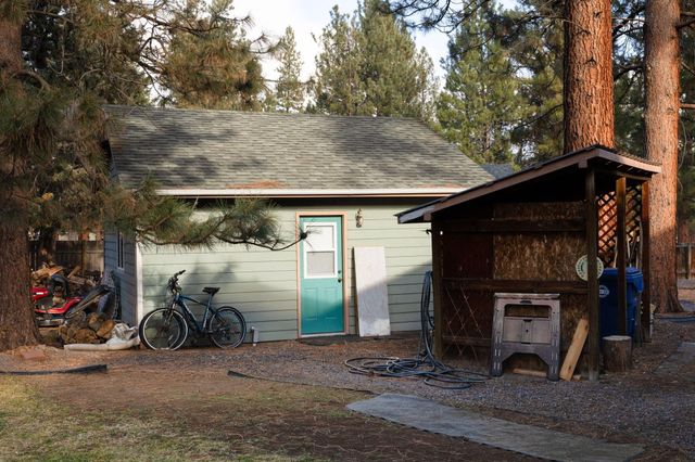 69341 Silver Spur, Sisters, OR 97759