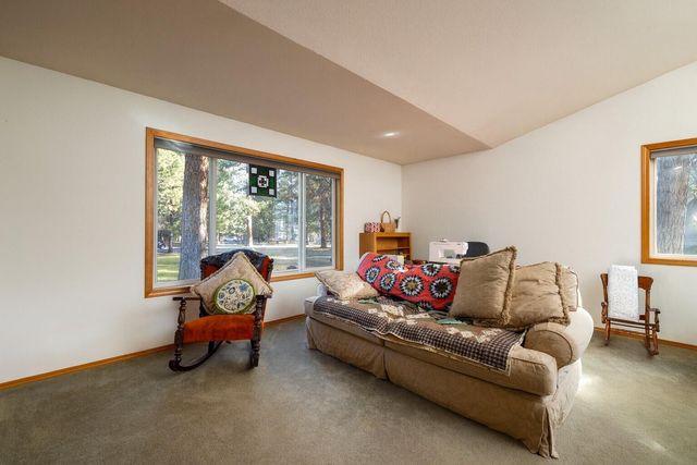 69341 Silver Spur, Sisters, OR 97759