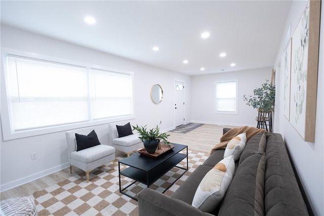 1306 Appleton Avenue, Independence, MO 64052