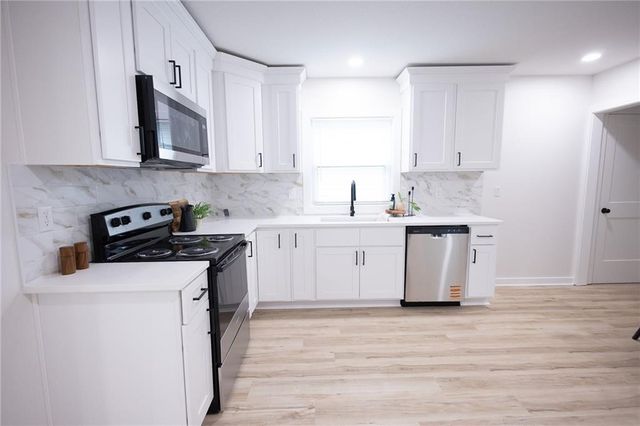 1306 Appleton Avenue, Independence, MO 64052