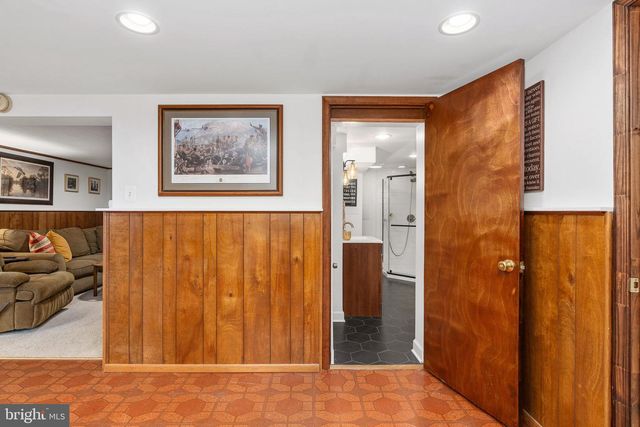 6714 RUSKIN ST, Springfield, VA 22150