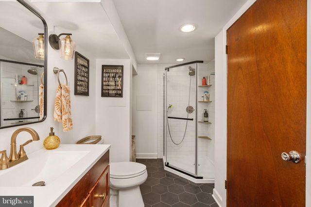 6714 RUSKIN ST, Springfield, VA 22150