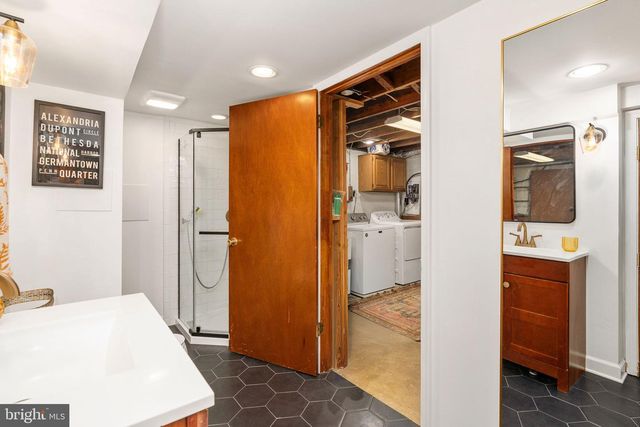 6714 RUSKIN ST, Springfield, VA 22150