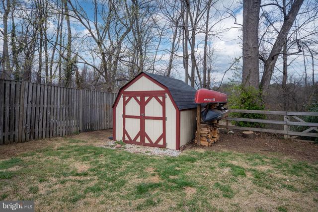 6714 RUSKIN ST, Springfield, VA 22150