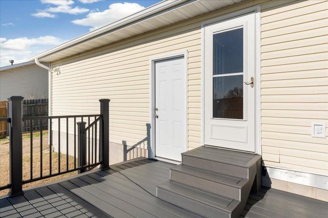 402 Covington Street, Willard, MO 65781