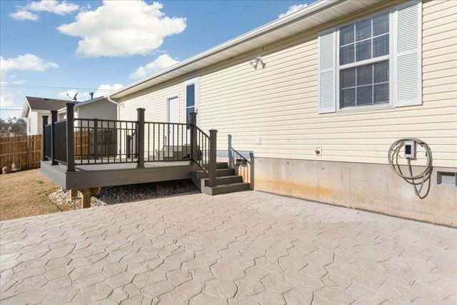 402 Covington Street, Willard, MO 65781