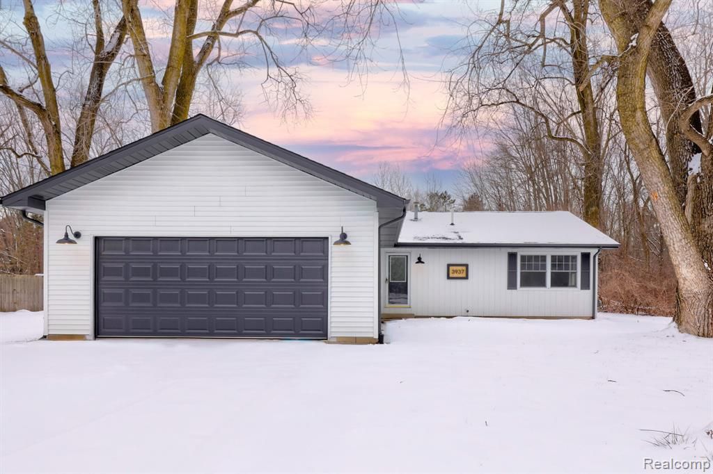 3937 Curtis Road, Birch Run, MI 48415