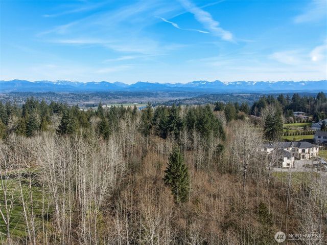 8700 255th Avenue NE, Redmond, WA 98053