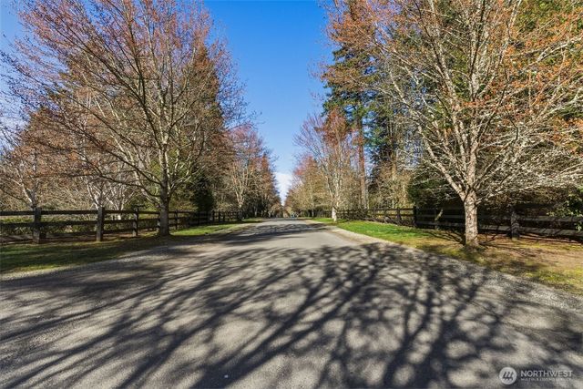 8700 255th Avenue NE, Redmond, WA 98053