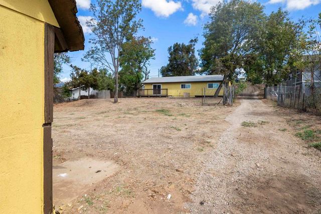 1121 11Th Street, Ramona, CA 92065