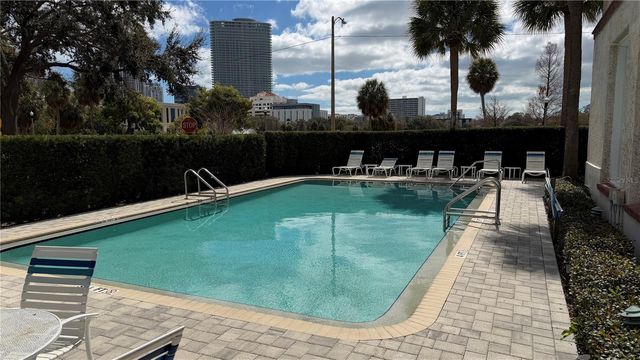 701 MIRROR LAKE DRIVE N 121, St Petersburg, FL 33701