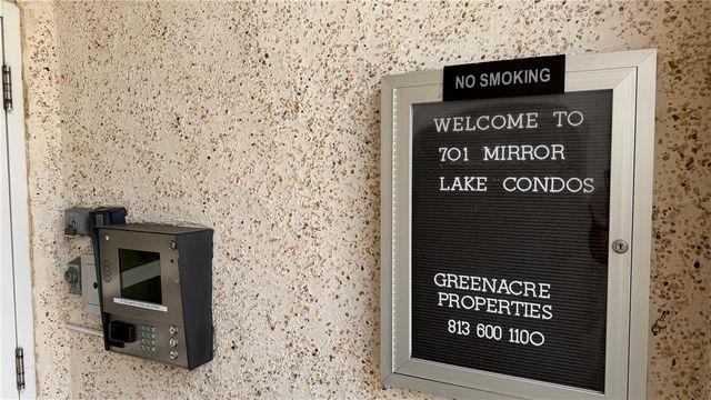 701 MIRROR LAKE DRIVE N 121, St Petersburg, FL 33701