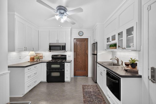 3956 Quail Avenue N, Robbinsdale, MN 55422