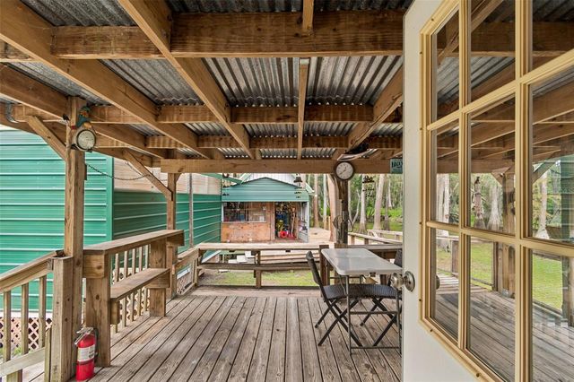17808 DOGWOOD DRIVE, Lutz, FL 33558