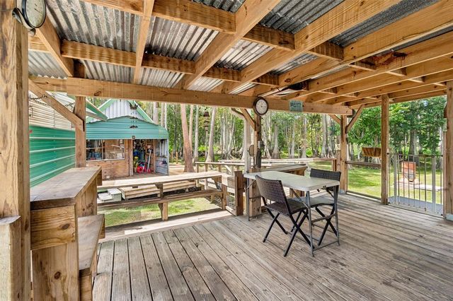 17808 DOGWOOD DRIVE, Lutz, FL 33558