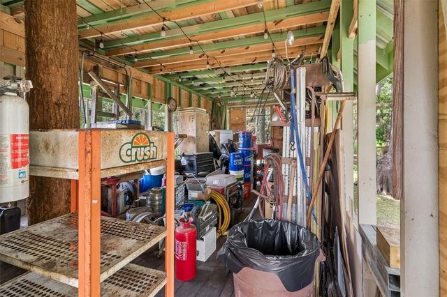 17808 DOGWOOD DRIVE, Lutz, FL 33558