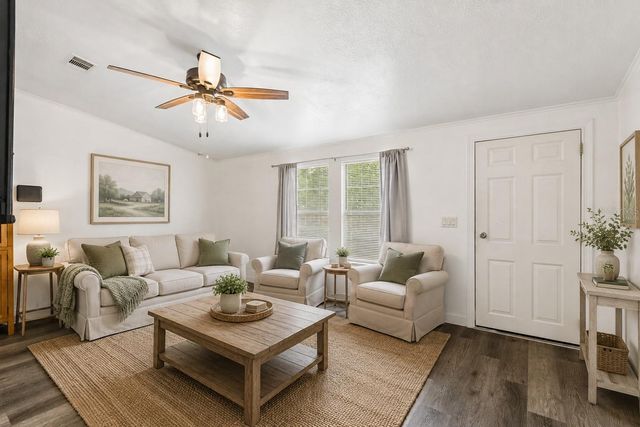 17808 DOGWOOD DRIVE, Lutz, FL 33558