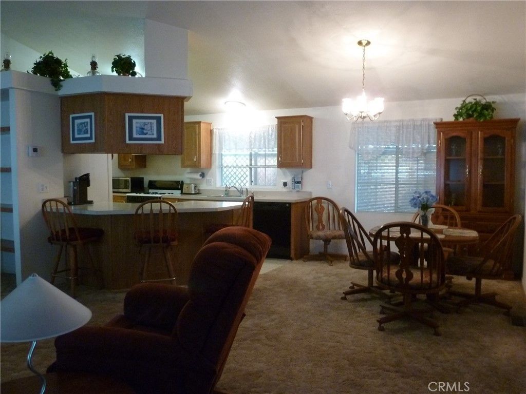 Image 6 of property listing at 5813 Pacific Heights Road 116, Oroville, CA 95965