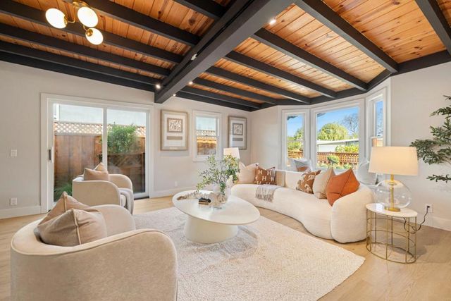 334 Kellogg Way, Santa Clara, CA 95051