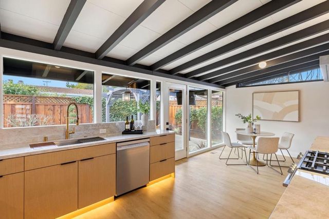 334 Kellogg Way, Santa Clara, CA 95051