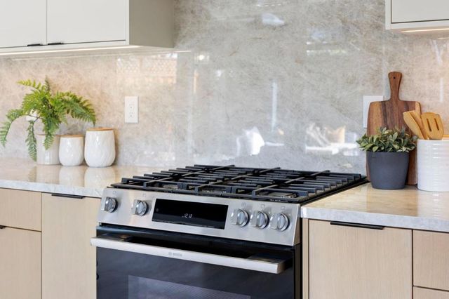 334 Kellogg Way, Santa Clara, CA 95051