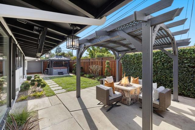 334 Kellogg Way, Santa Clara, CA 95051