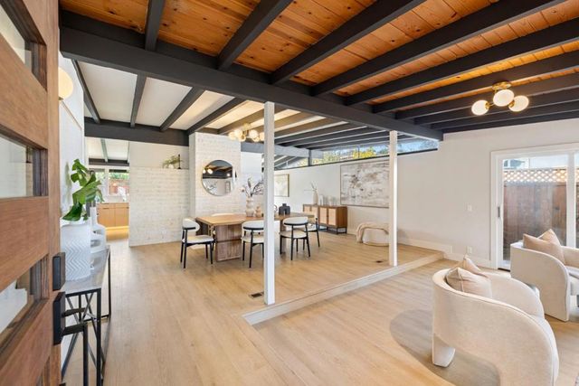 334 Kellogg Way, Santa Clara, CA 95051