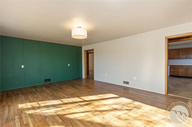 609 Avenue D, Billings, MT 59102