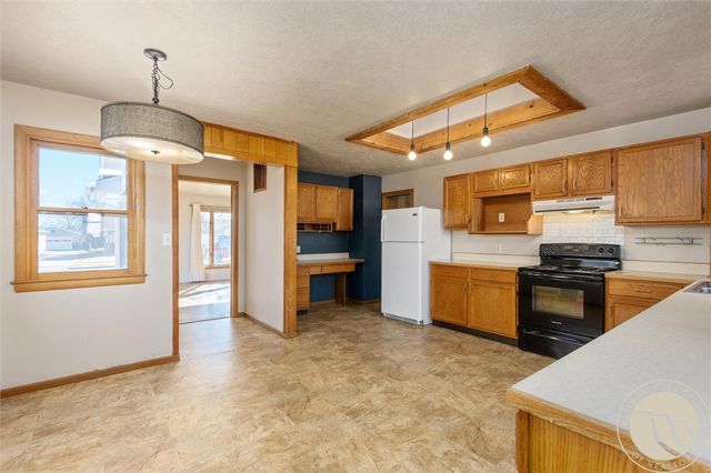 609 Avenue D, Billings, MT 59102