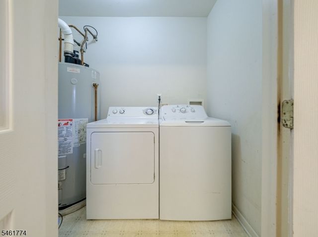 24 Alvin Sloan Ave, Washington Boro, NJ 07882