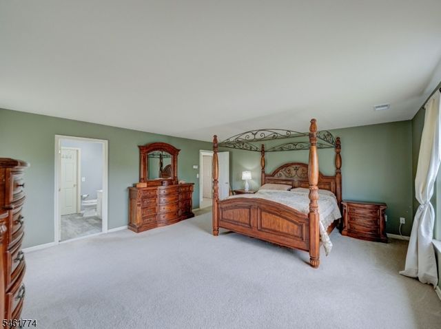 24 Alvin Sloan Ave, Washington Boro, NJ 07882