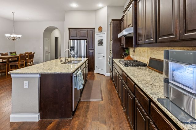 1512 8th Street, Argyle, TX 76226