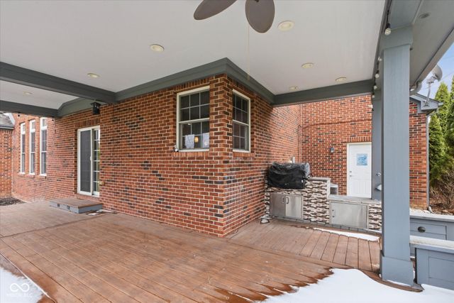 752 Ridge Gate Drive, Brownsburg, IN 46112