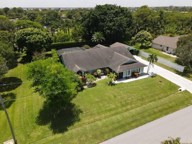 1822 SE Beving Avenue, Port St. Lucie, Port St Lucie, FL 34952