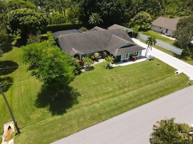 1822 SE Beving Avenue, Port St. Lucie, Port St Lucie, FL 34952