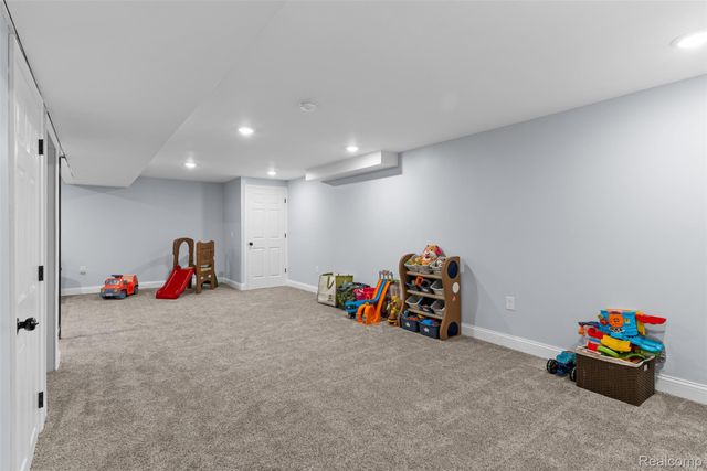 331 Andrea Avenue, Linden, MI 48451