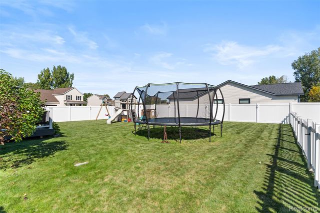 331 Andrea Avenue, Linden, MI 48451