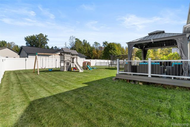 331 Andrea Avenue, Linden, MI 48451