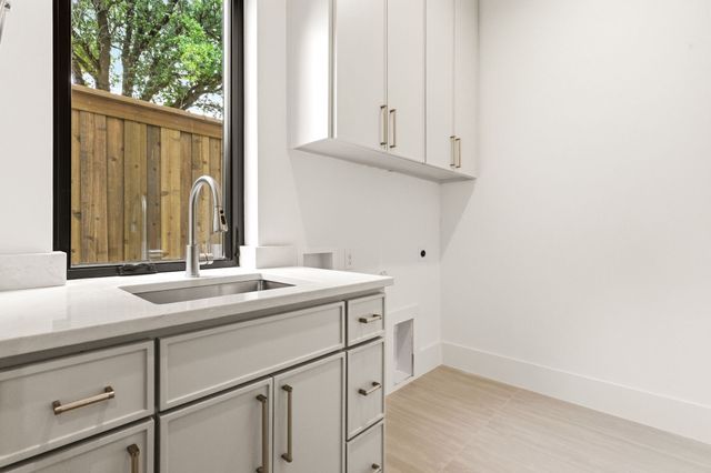 7219 Kaywood Drive, Dallas, TX 75209