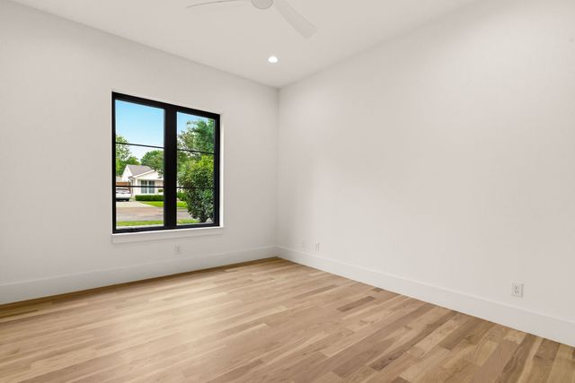 7219 Kaywood Drive, Dallas, TX 75209