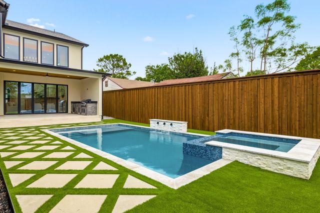 7219 Kaywood Drive, Dallas, TX 75209