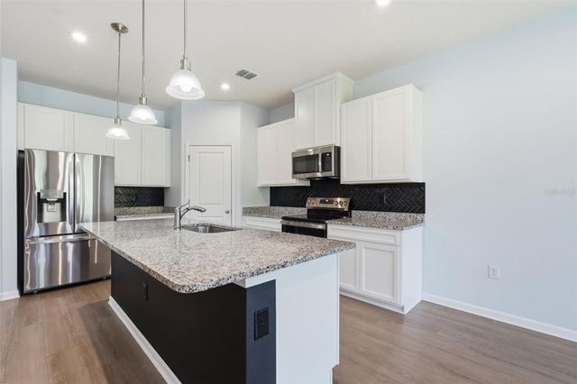 1210 WHISPERING LANE, Minneola, FL 34715