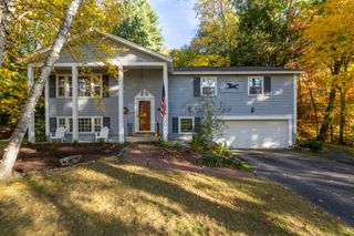 8 Presidential Road, Bedford, NH 03110