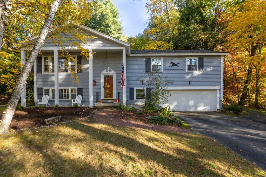 8 Presidential Road, Bedford, NH 03110