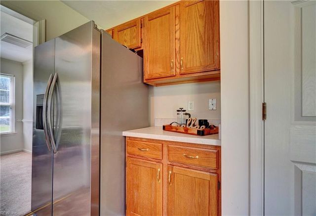 106 Pippin DR, Suffolk, VA 23434