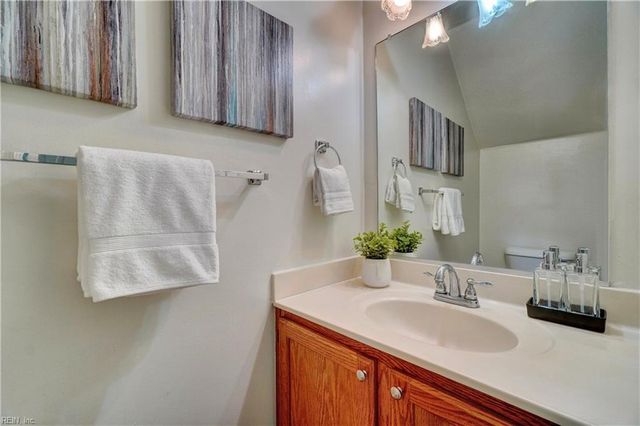 106 Pippin DR, Suffolk, VA 23434