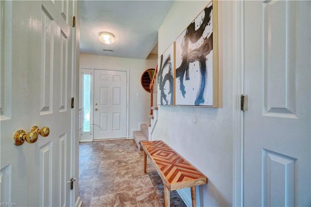 106 Pippin DR, Suffolk, VA 23434